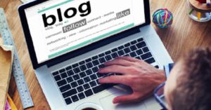 Blog w osobnej domenie vs. blog zintegrowany ze stroną