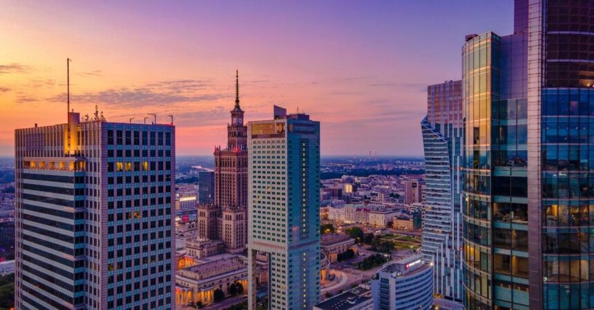 DLA Piper doradzała Miastu Stołecznemu Warszawa