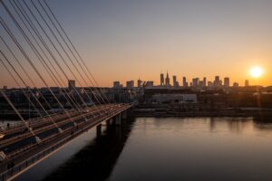Greenberg Traurig doradzała Manova Partners