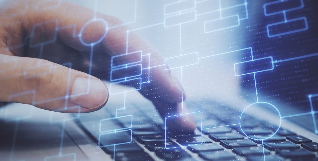Clifford Chance doradzała Total Specific Solutions