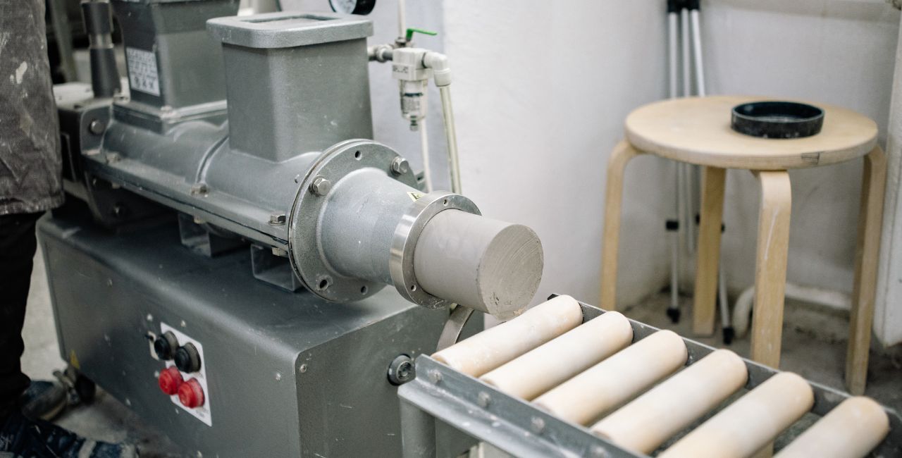 Baker McKenzie doradzała NGK Ceramics Polska