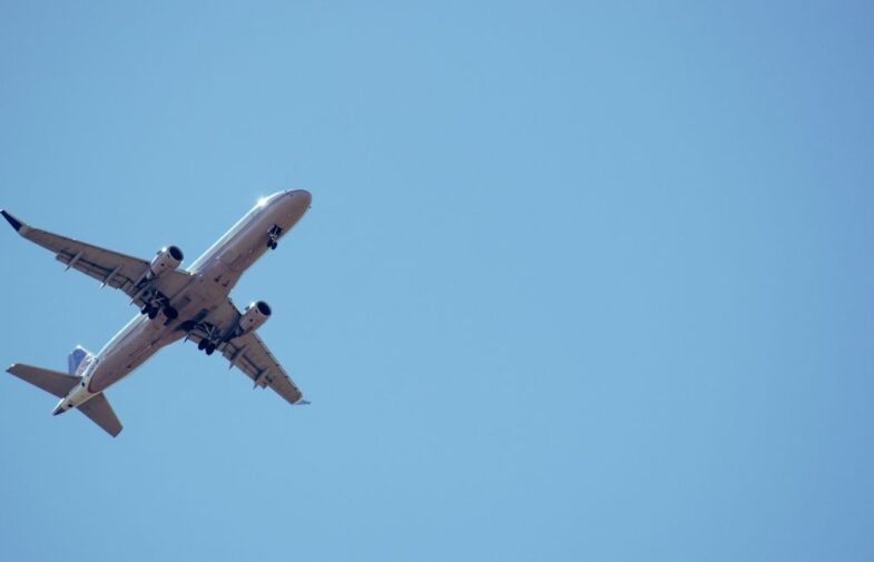 Kancelaria Norton Rose Fulbright doradzała PLL LOT w związku z zakupem do 84 samolotów Airbus A220