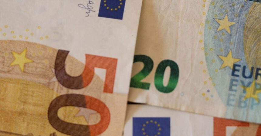 Norton Rose Fulbright doradzała bankom przy finansowaniu 80 mln EUR dla Arctic Paper