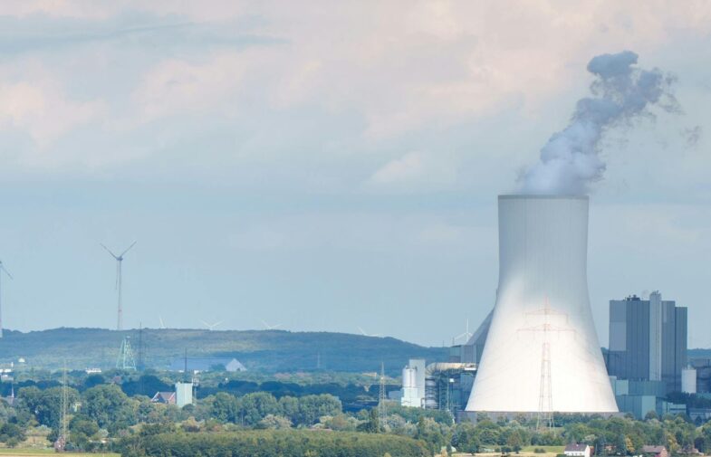 Norton Rose Fulbright doradzała kredytodawcom przy finansowaniu o wartości ok. 2,3 mld zł (546 mln EUR) dla bloku gazowo-parowego o mocy 562 MW w Polsce